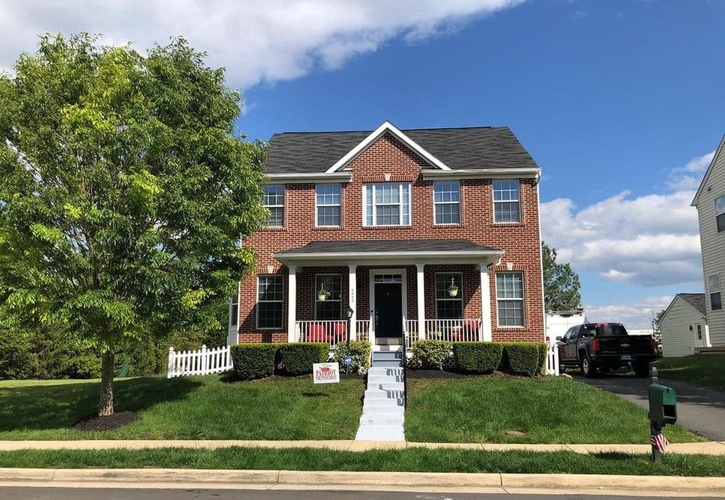 pro moving, Local Moving, Long Distance Moving, Packing services, Disassemble furniture, Movers Washington DC, Movers Maryland, Movers Northern Virginia, Movers Alexandria VA, Movers in Arlington VA, Movers Sterling VA, Movers in Fairfax VA, Movers Springfield VA, Falls Church VA Movers, Movers Ashburn VA, Movers in McLean VA, Moving Company Vienna VA, Great Falls VA, Movers Bristow VA Movers, Movers in Annandale VA, Centreville VA Movers, Moving to Bethesda MD, Chantilly Movers, Movers North Bethesda MD, Potomac MD Movers Rockville MD Movers, Silver Spring Movers, Movers in Bowie MD, Reston Movers, Movers in Burke VA, College Park MD, Movers Greenbelt MD Movers a house for rent in bristow va