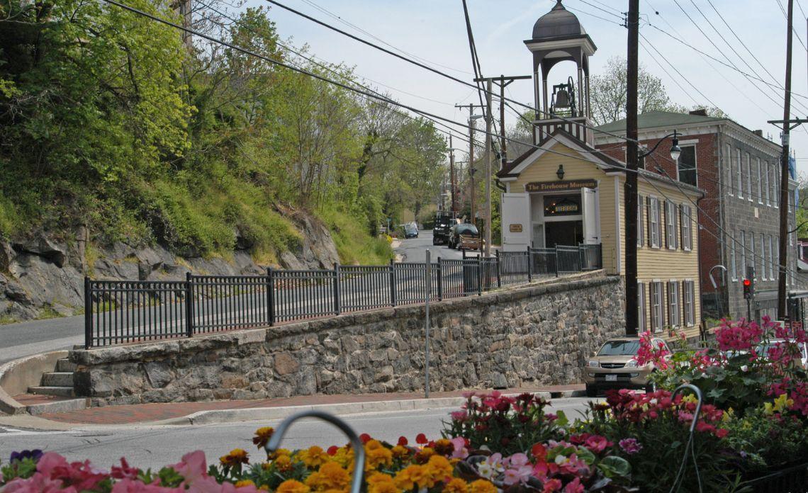 Movers in Ellicott City, MD Movers in Ellicott City, MD